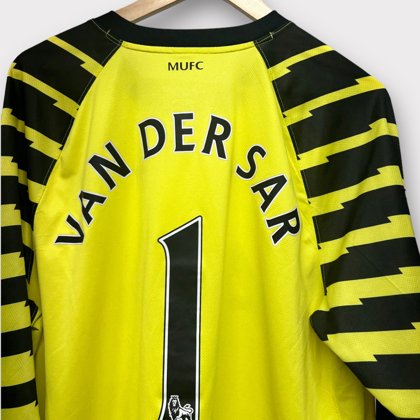 Manchester United 2010/11 GK 3rd Shirt - Van der Sar 1 (XL)