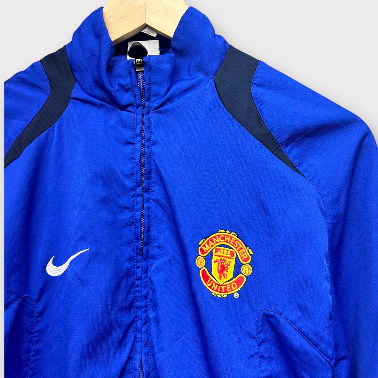 Manchester United 2002/03 Nike Tracksuit Top (M)