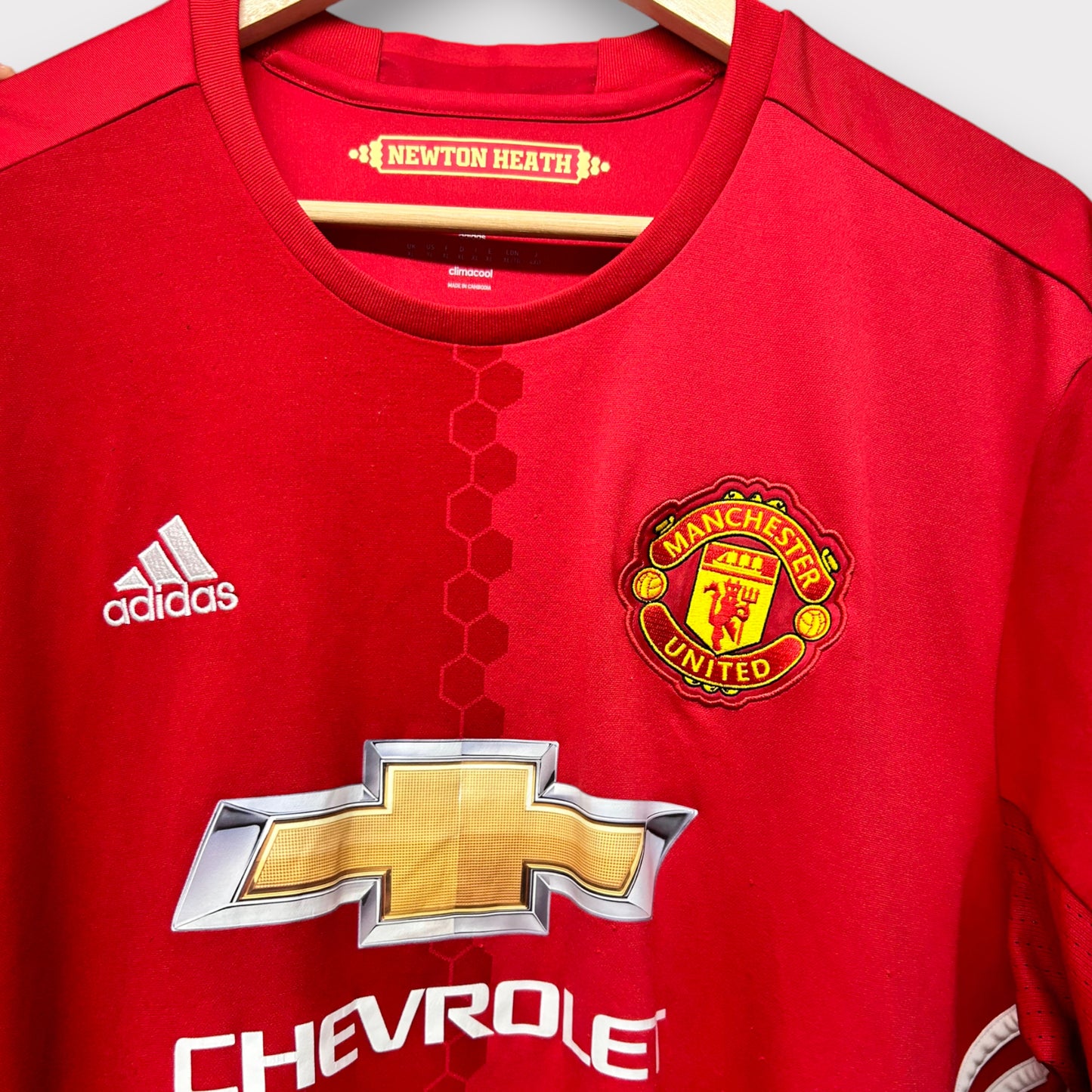 Manchester United 2016/17 Home Shirt (XL)