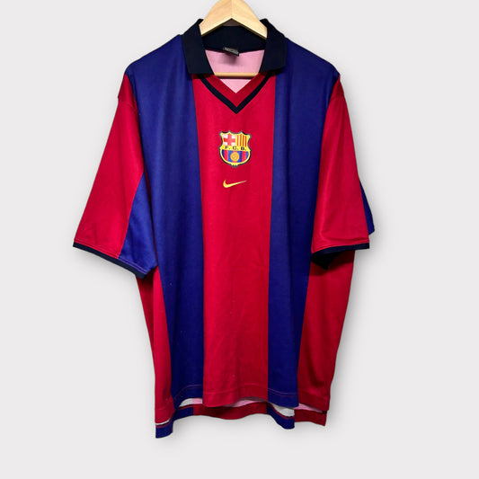 FC Barcelona 2000/01 Home Shirt (XL)