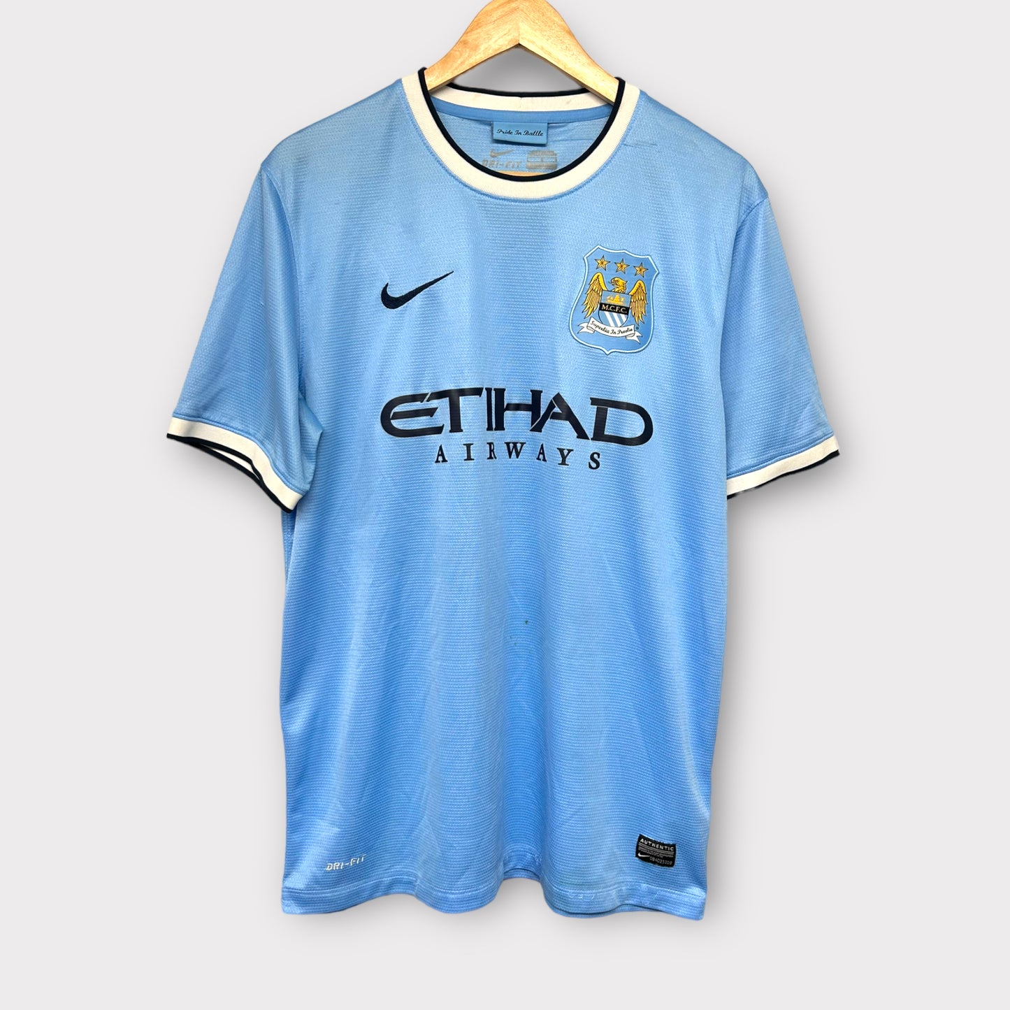 Manchester City 2013/14 Home Shirt (Large)