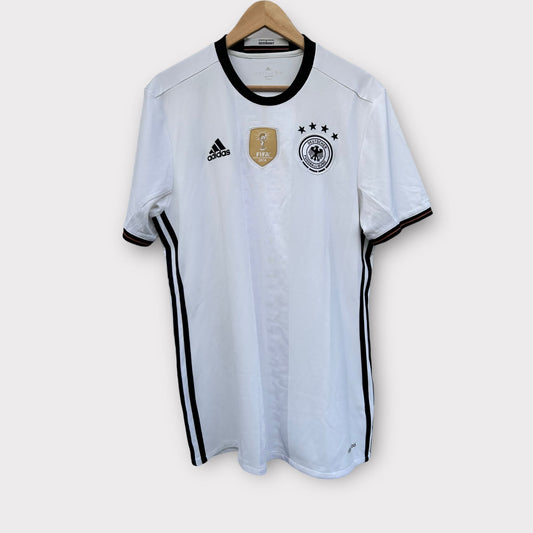 Germany 2015/16 Home Shirt (L)