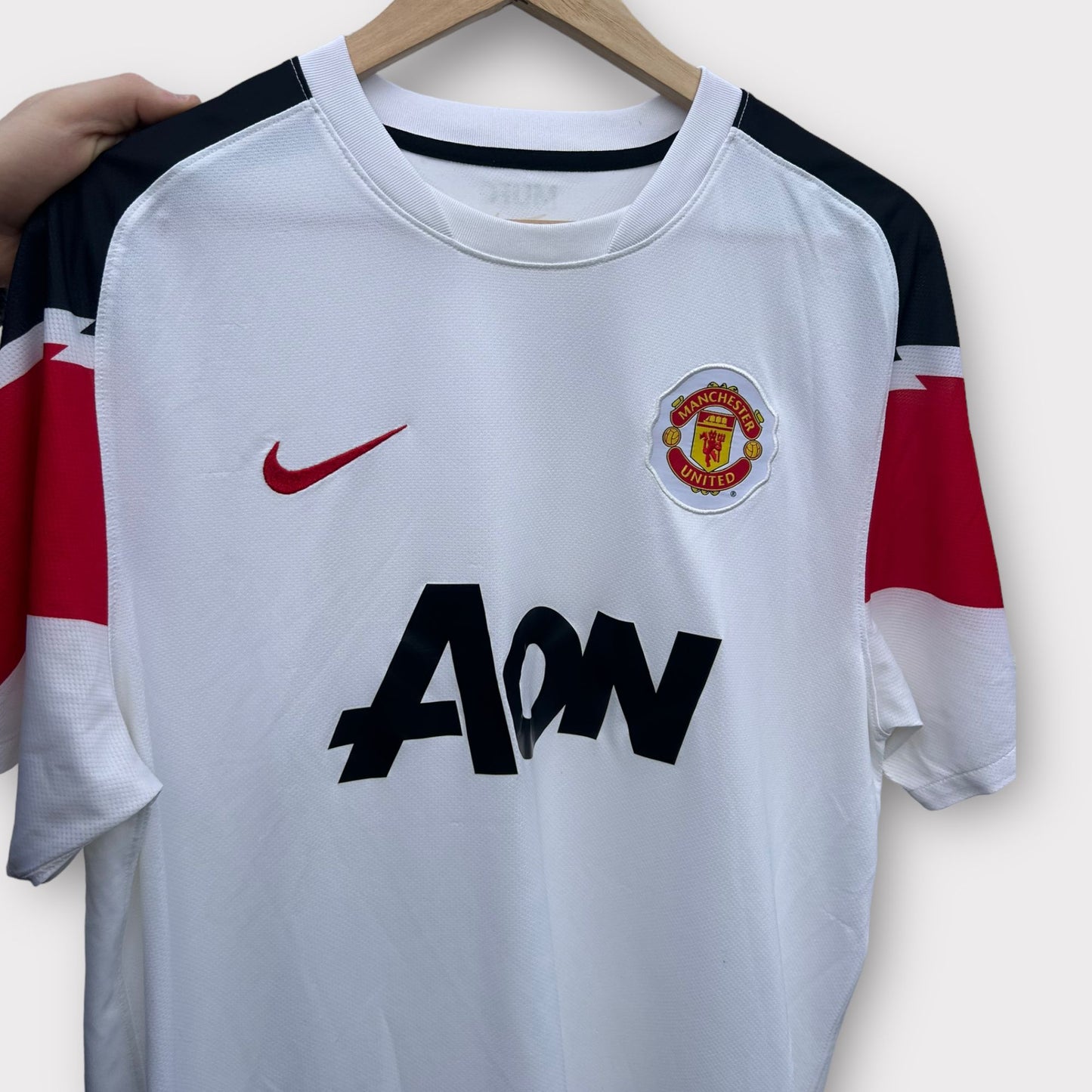 Manchester United 2010/11 Away Shirt (L)