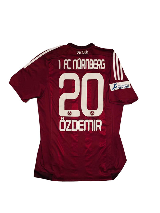 1. FC Nürnberg II 2015/16 Home Shirt - Özgür Özdemir 20 (M)